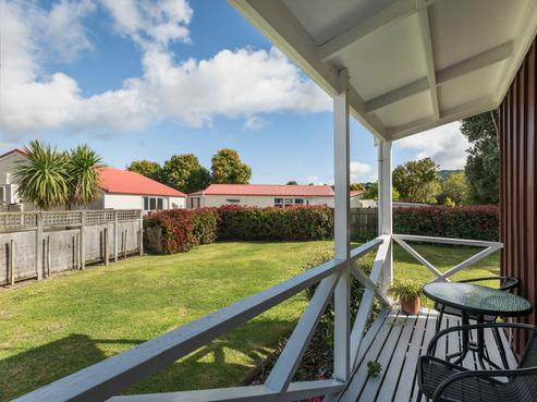 104A Lowe Avenue, Thames
