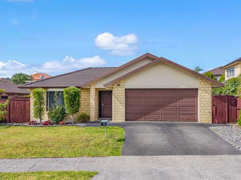 12 Stornaway Drive, Flat Bush