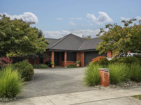 13 Mako Street, Richmond