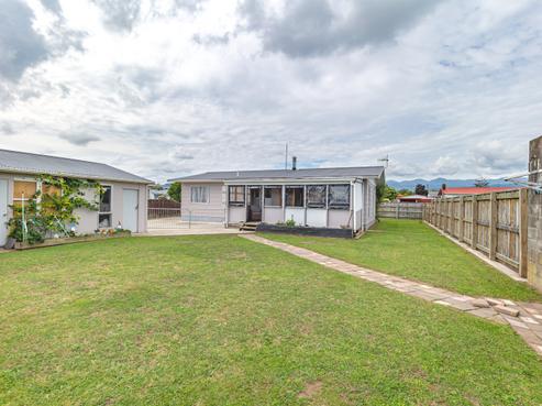 7 Heather Street, Levin