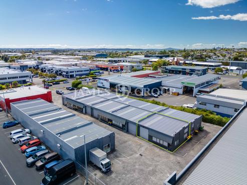 9/7 Moselle Avenue, Henderson