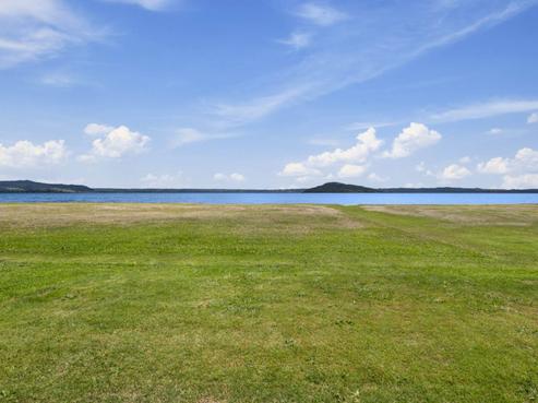 2/27 Willow Avenue, Hannahs Bay