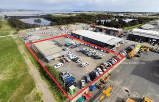 Mount office with ample carparks!