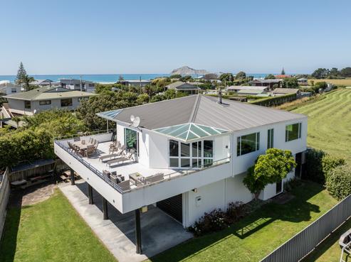 2/75 Harper Road, Waimarama