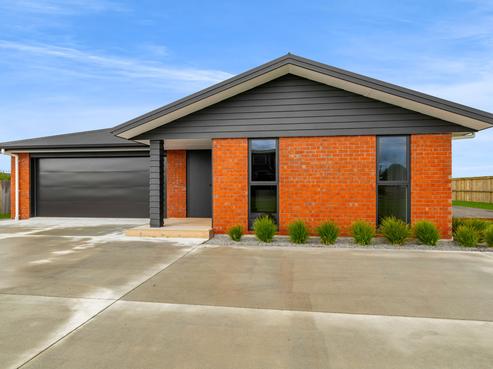 26 Chute Street, Normanby