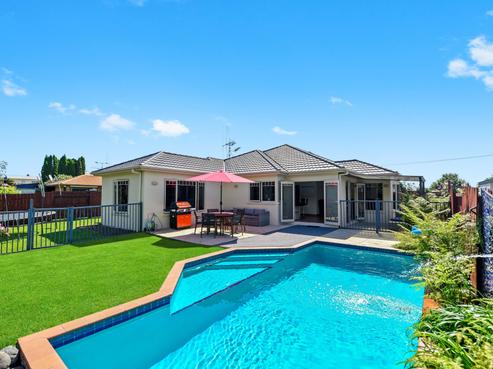 37 Church Road, Pukete
