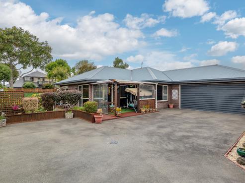 18 Carlsen Street, Burwood