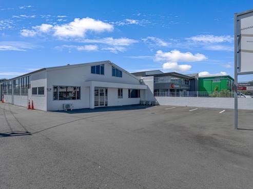 27 Watts Road, Sockburn