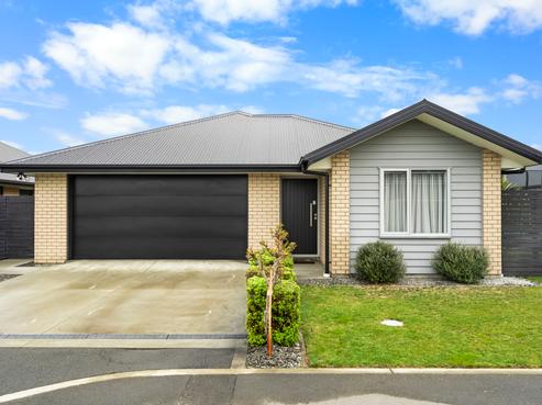 37 Moreton Green, Springston
