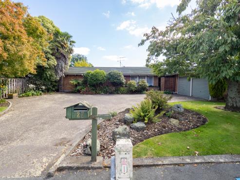 27 Davidson Street, Allenton
