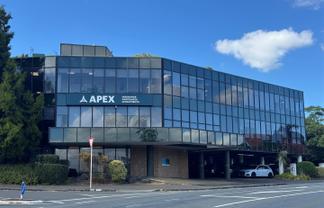 FITTED MT EDEN OFFICE WITH 23 CAR PARKS