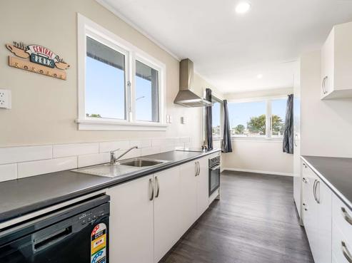 14 Waiau Crescent, Kingswell
