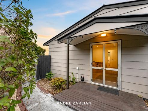 2/155 Oaktree Avenue, Browns Bay