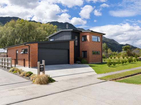 2A Terminus Street, Te Aroha