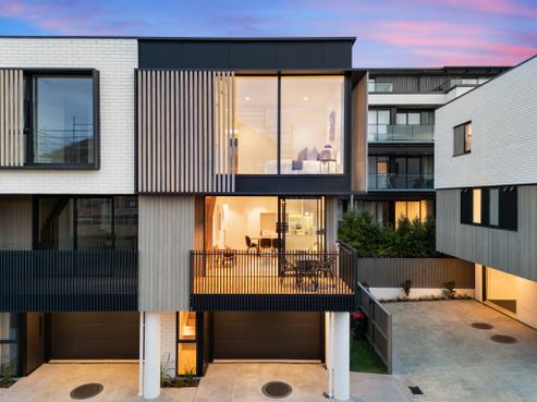 13C Walmer Road, Point Chevalier