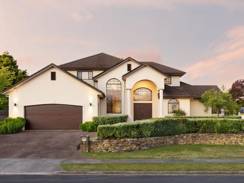 2 Keswick Crescent, Huntington