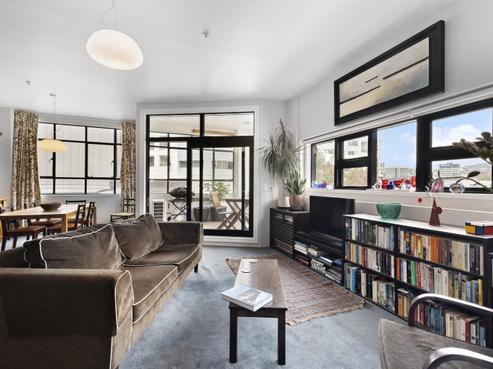 12/125 Thorndon Quay, Thorndon