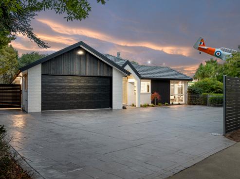 2 Harvard Avenue, Hornby