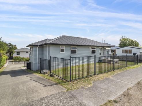 11A Puriri Street, Hilltop
