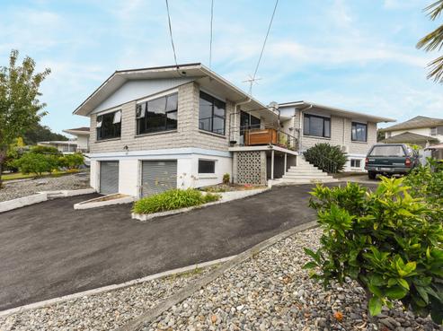 28 Douglas Road, Wakatu