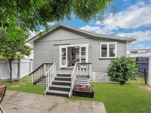 239A Mount Smart Road, Onehunga