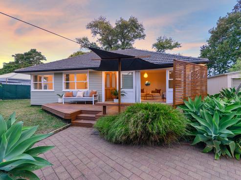 42 Hereford Street, Te Atatu Peninsula
