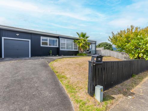 29 Titoki Road, Waikanae Beach