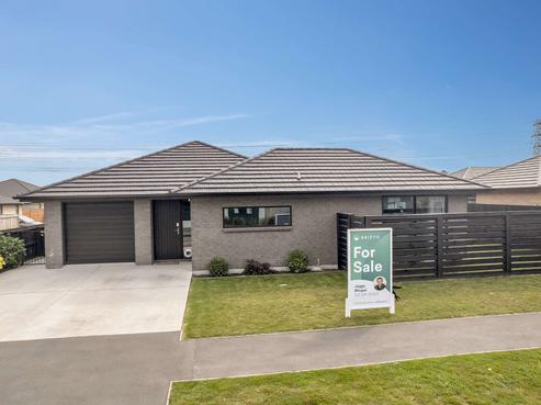30 Stud Road, Yaldhurst