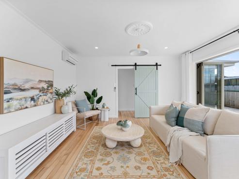 16 Wembury Grove, Parkvale