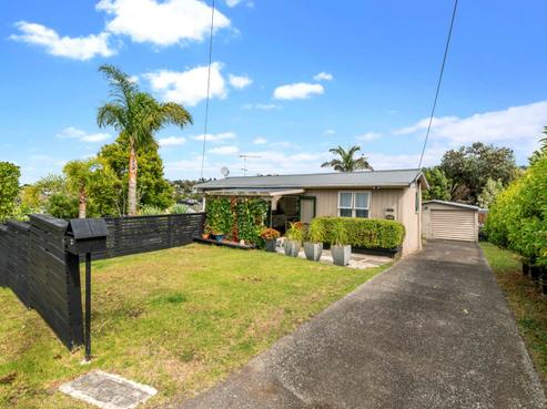 23 Penton Road, Stanmore Bay