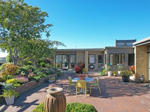 11 Leven Street, Oamaru