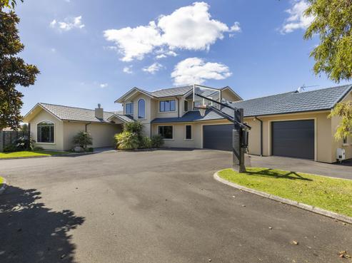 49 Shelter Grove, Frankleigh Park