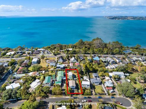 10 John Road, Stanmore Bay