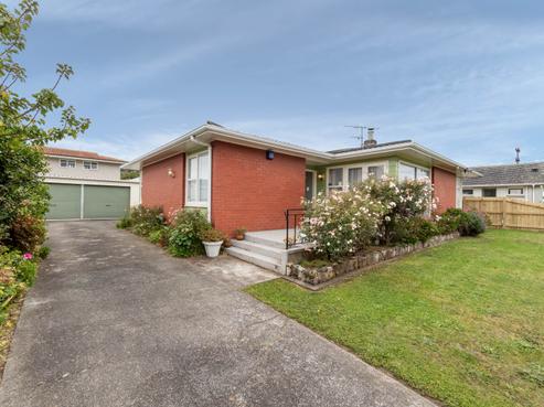 4 Rosebank Avenue, Avalon