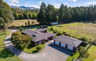 748 Norfolk Road, Carterton