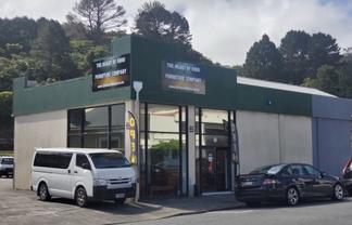 Cost-effective Offices, and Warehouse, with plenty of parking.