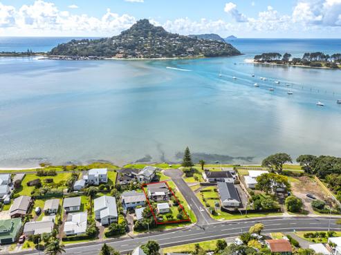 2 Bay View Terrace, Tairua