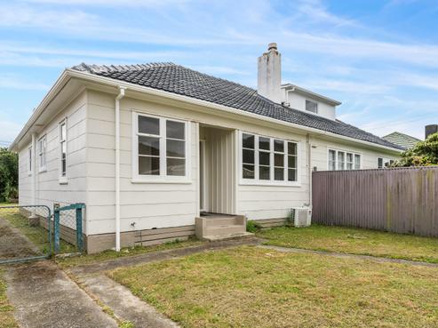 53 Hewer Crescent, Naenae