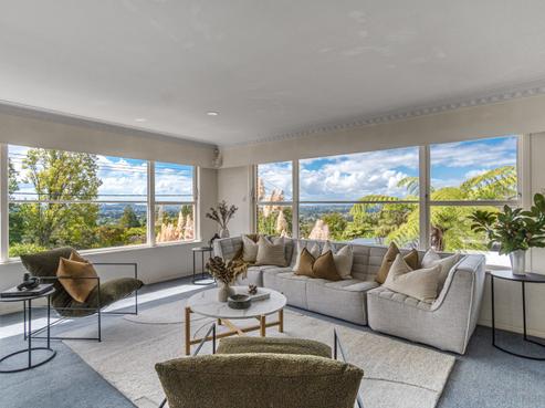 218 Godley Road, Titirangi