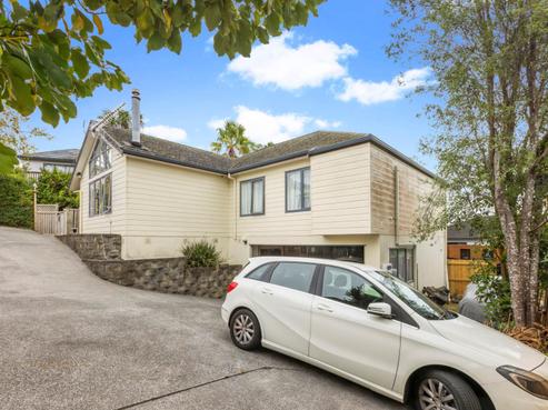 9 Loughanure Place, Massey