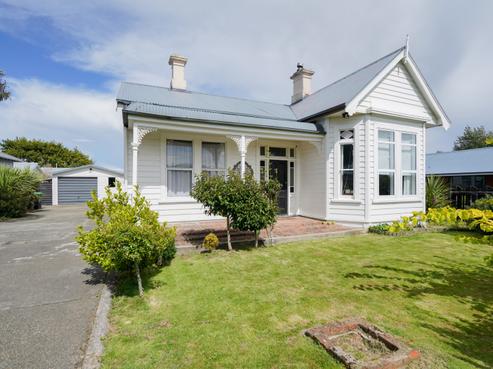 83 Robertson Street, Richmond