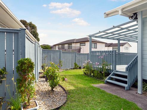 1/23 Mickle Street, Te Atatu South