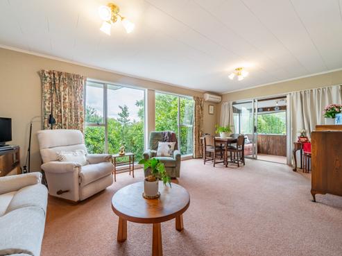 7 Roband Crescent, Brown Owl
