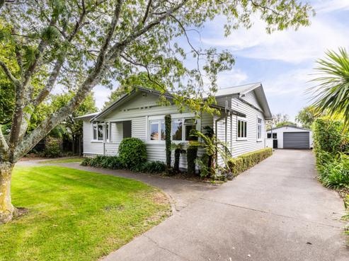 34 Bowling Road, Greenmeadows