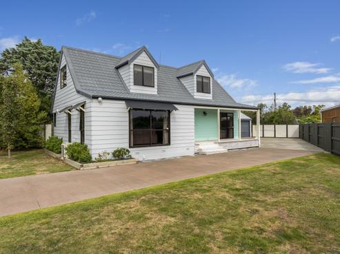 76 Grace Street, Sanson