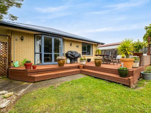2A Bank Street, Amberley