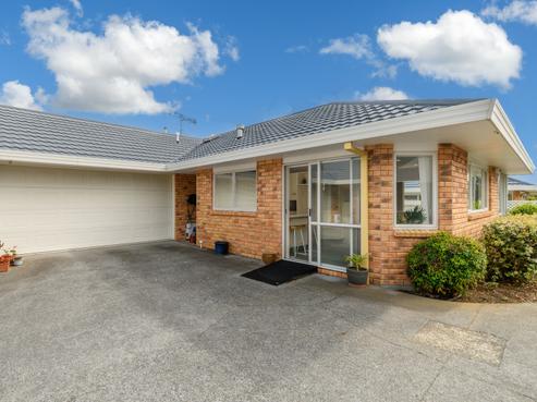 482B Devonport Road, Tauranga South