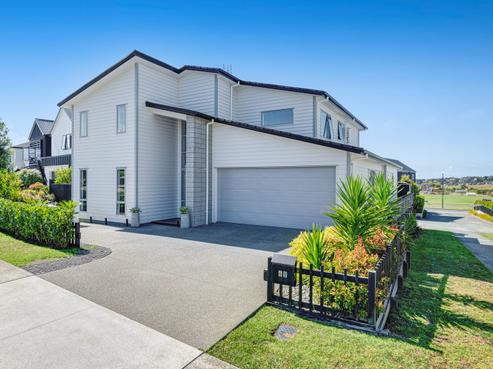 68 Colonial Drive, Silverdale