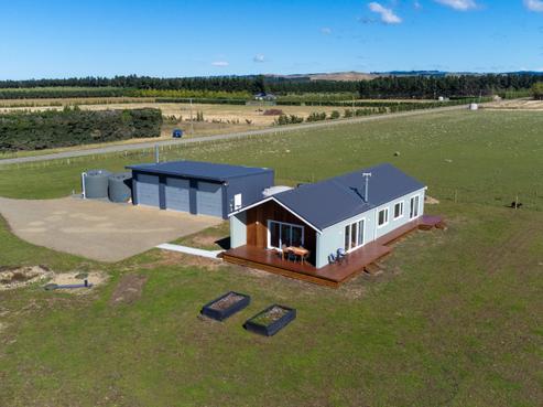 86 Racecourse Road, Amberley
