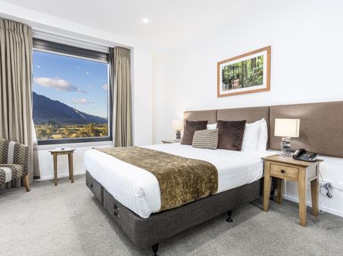 302/32 Red Oaks Drive, Frankton